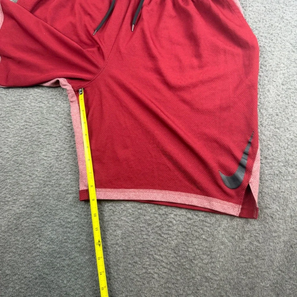 Nike Basketball Shorts Men's Large Red Dri-FIT Mesh Athletic Gym Training